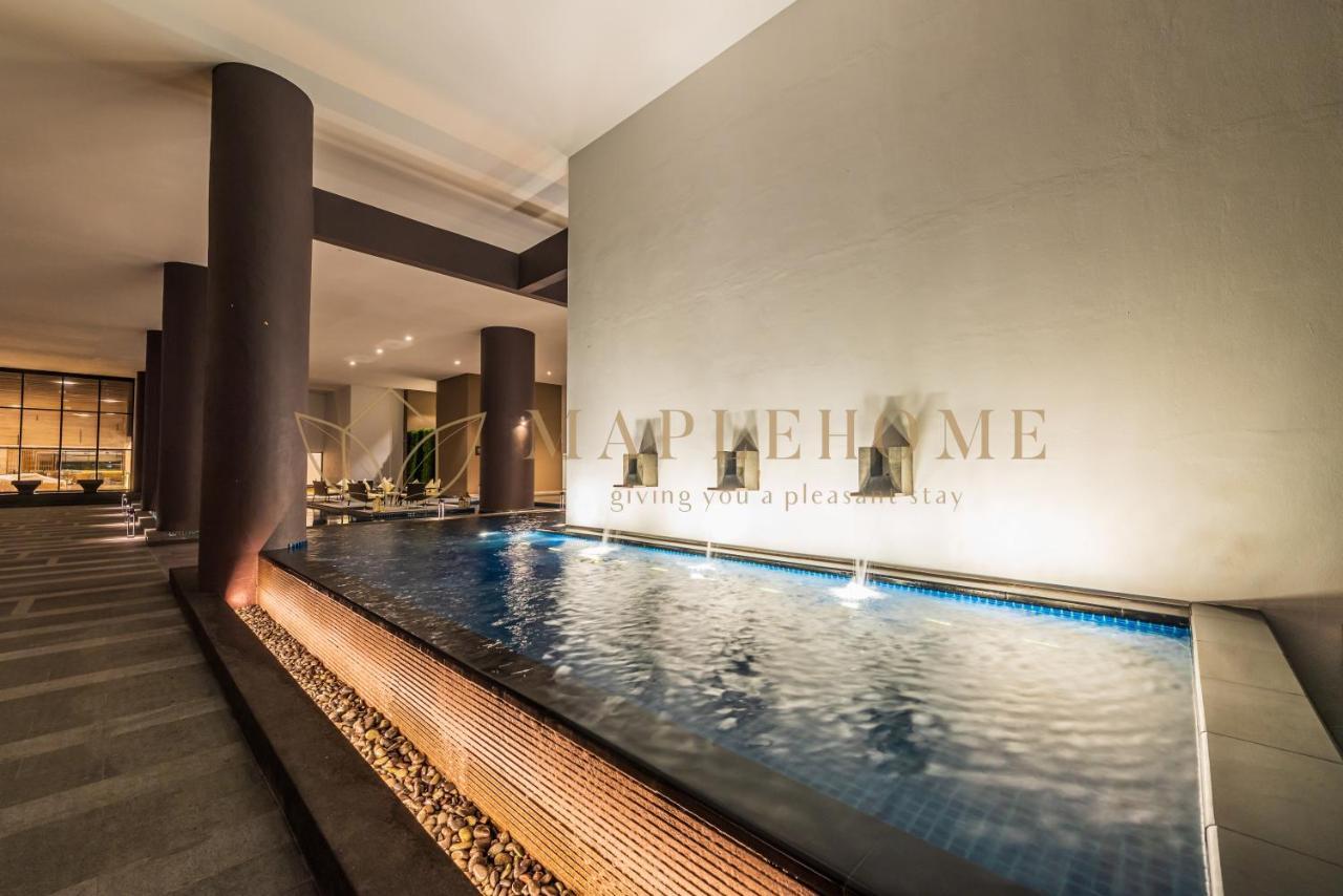 The Apple Melaka Apartment Exterior photo